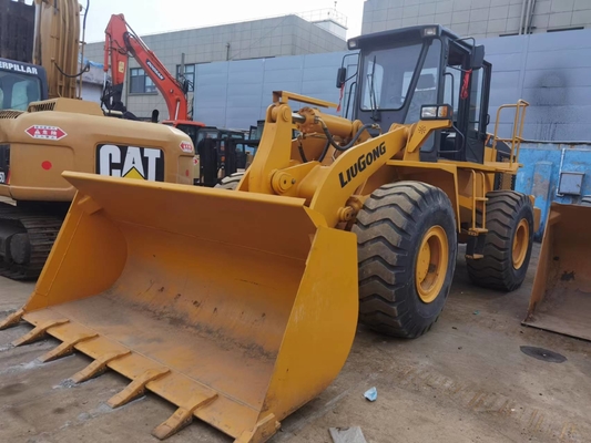 Máy xúc lật Liugong CLG856 đã qua sử dụng Trọng lượng làm việc 16800kg