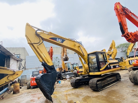 Chiếc máy đào cũ gốc Nhật Bản Cat 320b, cụm đào đường sắt cũ 20 tấn