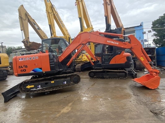 6 tấn nguyên bản Nhật Bản sử dụng Hitachi ZX60 Crawler Excavator với 40.5KW động cơ sức mạnh và 0.22m3 dung lượng xô