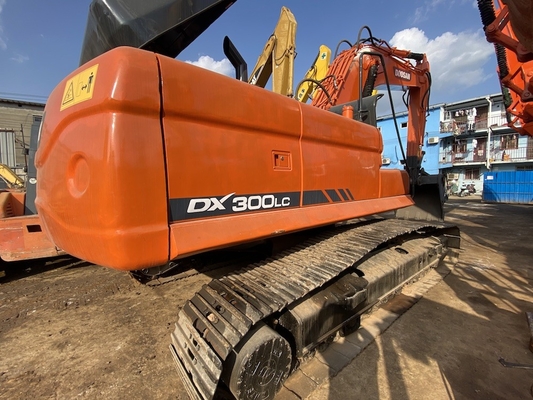 30 tấn nguyên bản sử dụng Doosan DX300 Crawler Excavator với dung lượng xô 1,27 m3