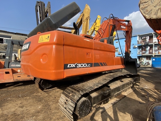 30 tấn nguyên bản sử dụng Doosan DX300 Crawler Excavator với dung lượng xô 1,27 m3