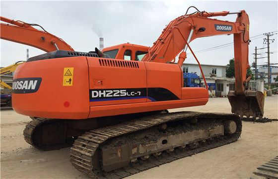 22 tấn nguyên bản sử dụng Doosan DH225 Excavator Crawler với dung lượng xô 0,39-1,49 m3