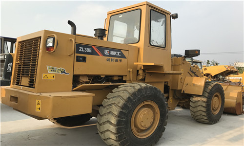 3-5 tấn Liugong ZL30E xe tải bánh xe sử dụng 1.5 ∼ 3.0m3 xô tải