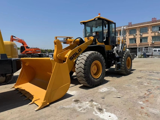 SDLG LG956L sử dụng tay thứ hai Loader bánh trước với dung lượng xô 2,5-4,5 m3
