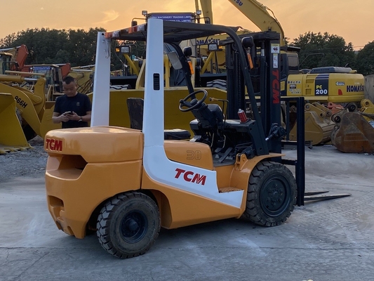 TCM FD30T6 sử dụng dầu diesel nâng nâng trong trạng thái tốt