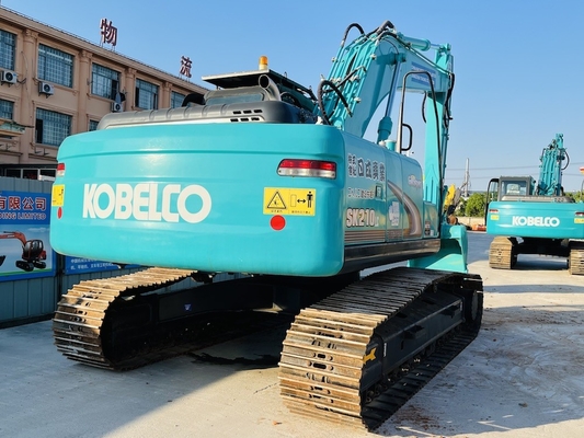 Kobelco SK210LC-8 đầu tiên được sử dụng